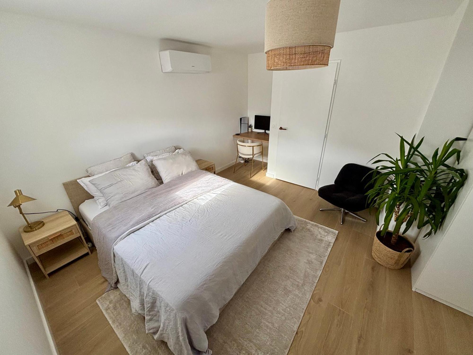 Bastidon Paisible Dans Residence Avec Piscine Frejus Exterior photo